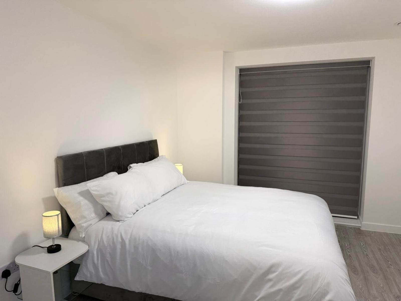 Serenity Waterfront 2 Bed Apartment Northfleet Ngoại thất bức ảnh