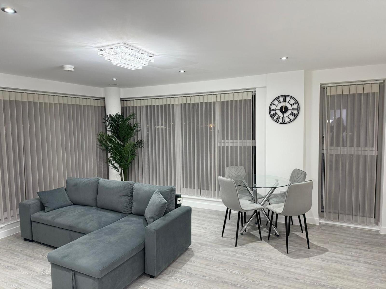 Serenity Waterfront 2 Bed Apartment Northfleet Ngoại thất bức ảnh