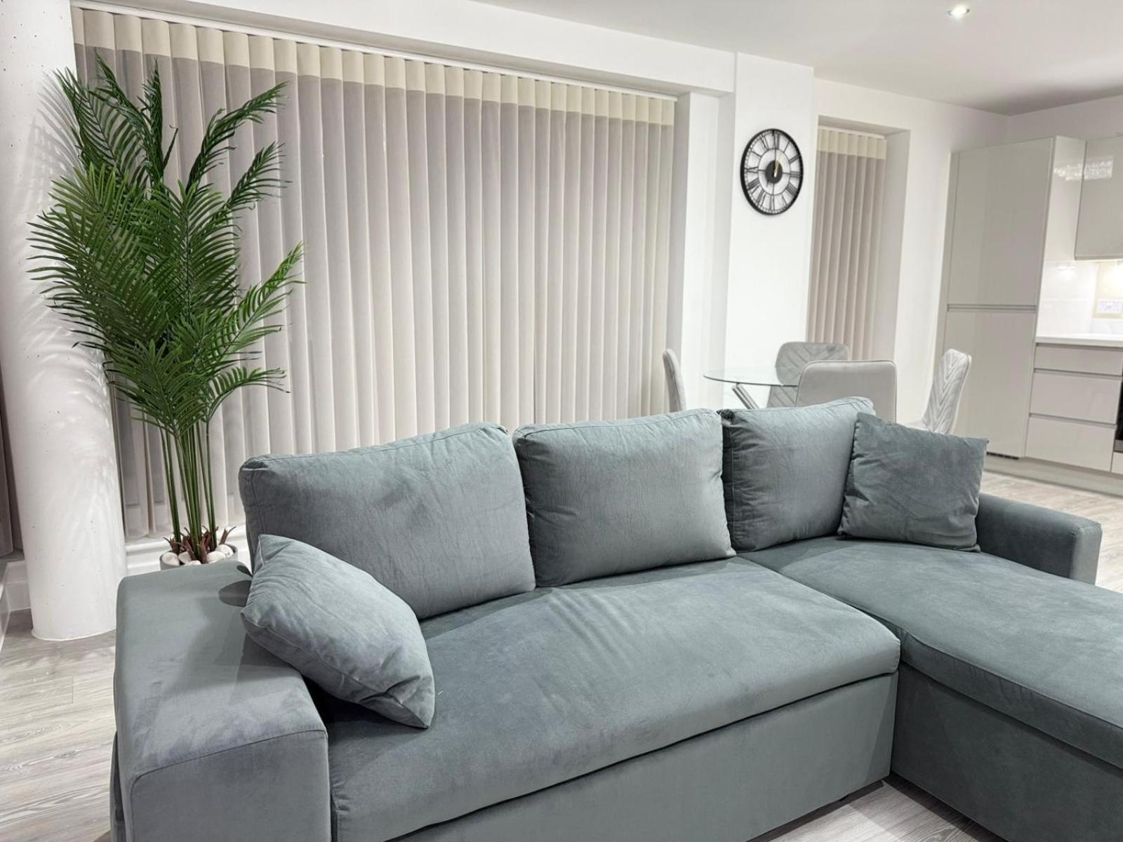 Serenity Waterfront 2 Bed Apartment Northfleet Ngoại thất bức ảnh