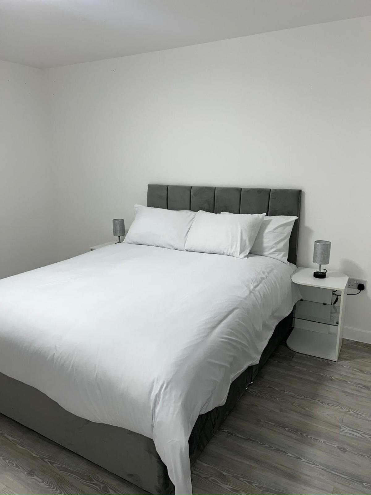 Serenity Waterfront 2 Bed Apartment Northfleet Ngoại thất bức ảnh