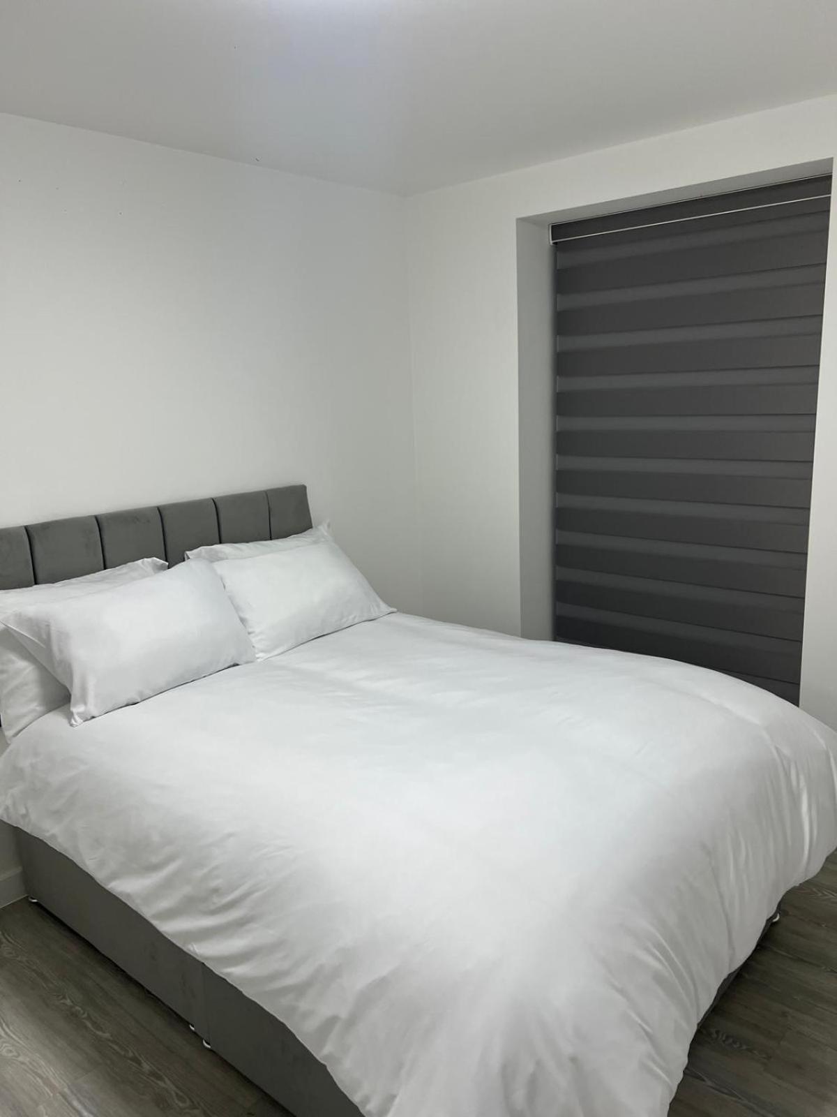 Serenity Waterfront 2 Bed Apartment Northfleet Ngoại thất bức ảnh