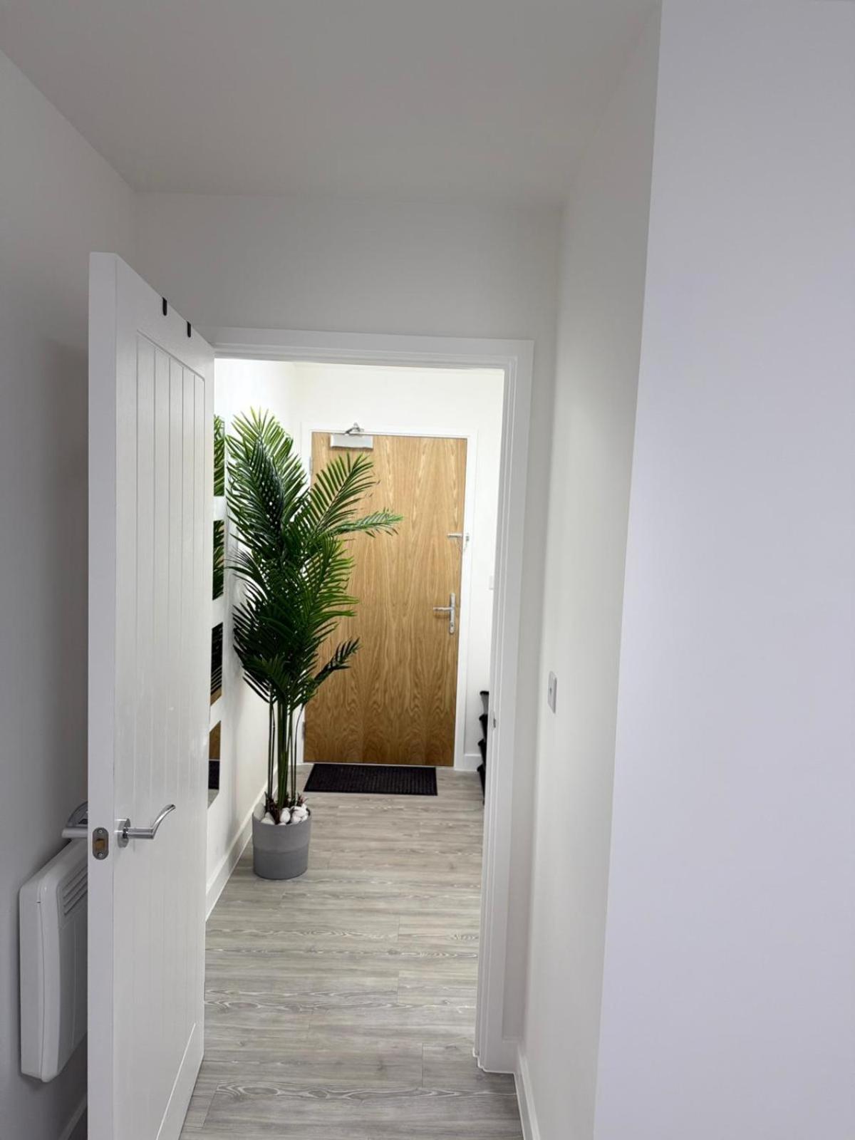 Serenity Waterfront 2 Bed Apartment Northfleet Ngoại thất bức ảnh