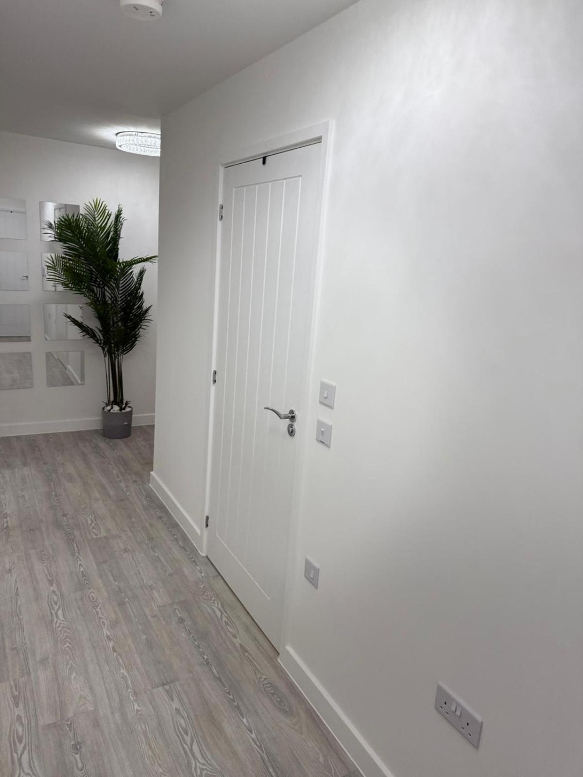 Serenity Waterfront 2 Bed Apartment Northfleet Ngoại thất bức ảnh