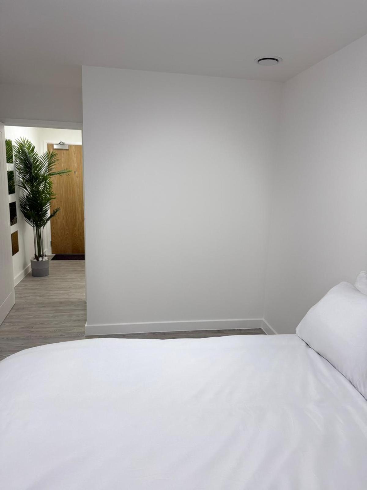 Serenity Waterfront 2 Bed Apartment Northfleet Ngoại thất bức ảnh